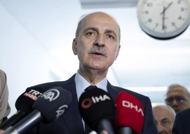 TBMM yeni başkanını 3.turda seçti! Kim kaç oy aldı? - Resim : 1