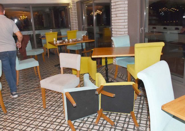 Didim belediye başkanına beyzbol sopalı saldırı!  Şüphelilerden biri yakalandı… - Resim : 1