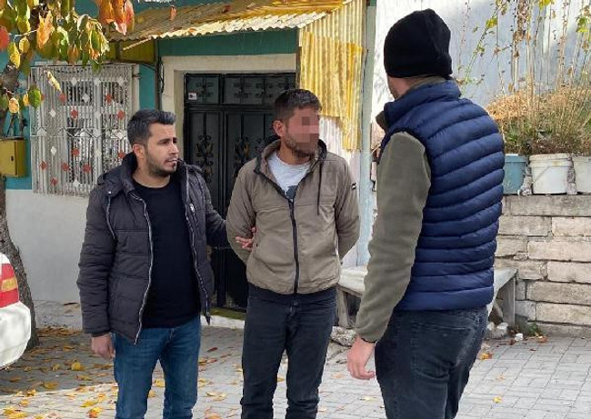 Cinayet şüphelisi, KPSS çıkışı polis ekipleri tarafından yakalandı - Resim : 1