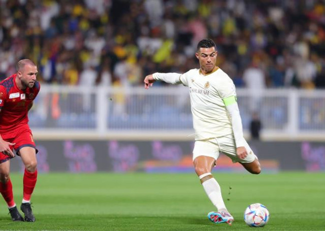 Cristiano Ronaldo, Suudi Arabistan'da ayın futbolcusu seçildi - Resim : 1