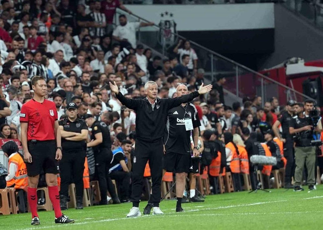 Beşiktaş Eyüpspor engelini son dakikada Rafa Silva'nın golüyle aştı! Dolmabahçe'de 3 puan Kartal'ın! - Resim : 1
