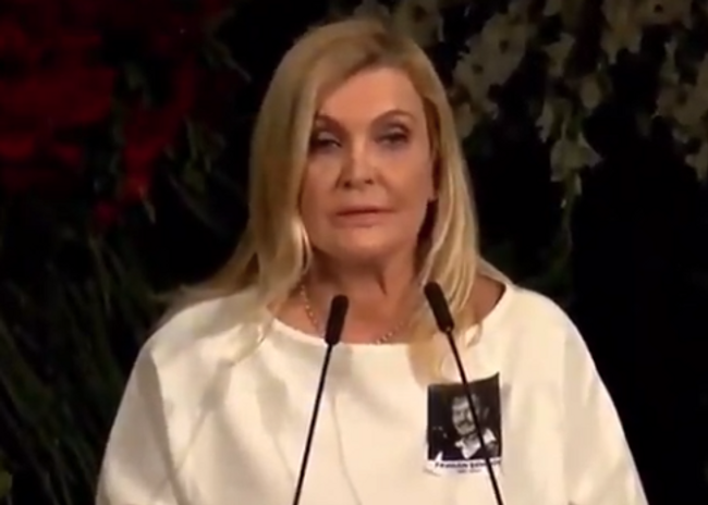 Büyük usta Ferhan Şensoy’a veda! İki kardeş gözyaşlarına boğuldu... - Resim : 13