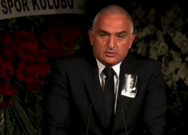 Büyük usta Ferhan Şensoy’a veda! İki kardeş gözyaşlarına boğuldu... - Resim : 16