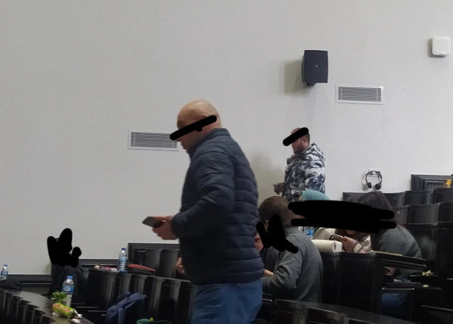 İstanbul Üniversitesi halka açıldı, öğrenciler isyan etti - Resim : 1