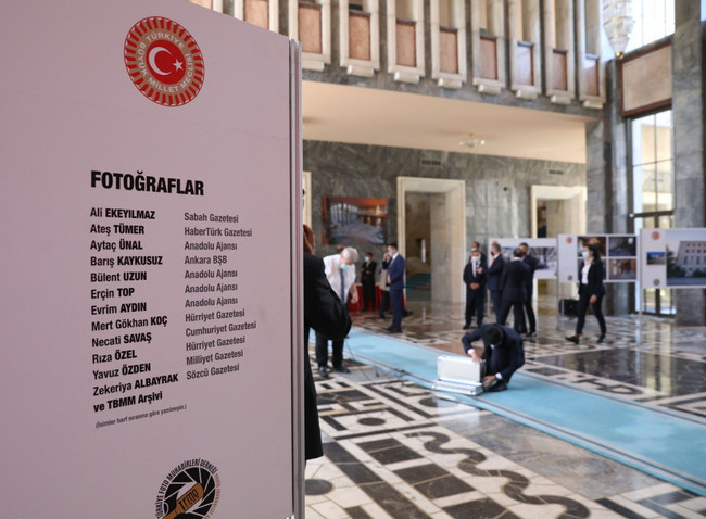 TBMM’de 4 gazeteciye tartışma yaratan uygulama! 15 Temmuz ruhuna yakışmadı... - Resim : 4