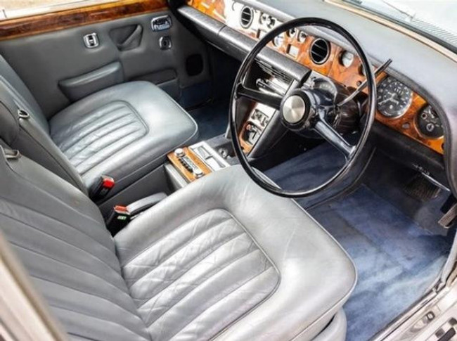 Freddie Mercury'nin aracı rekor fiyata satıldı! Değerinin tam 10 katı - Resim : 2