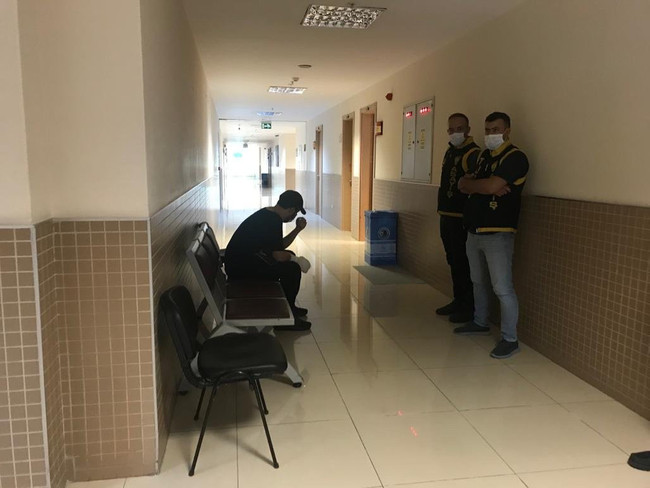 Halil Sezai polis eşliğinde ifade vermek üzere adliyede - Resim : 1