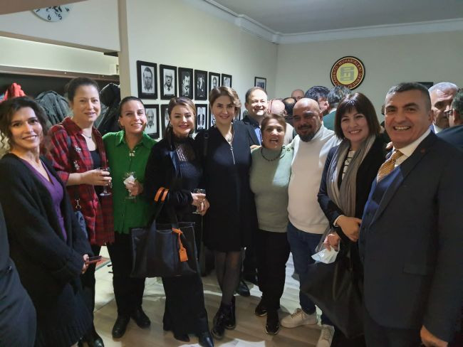 PM muhabirleri 2022’ye böyle veda etti! Cezmi Abi de oradaydı... - Resim : 3