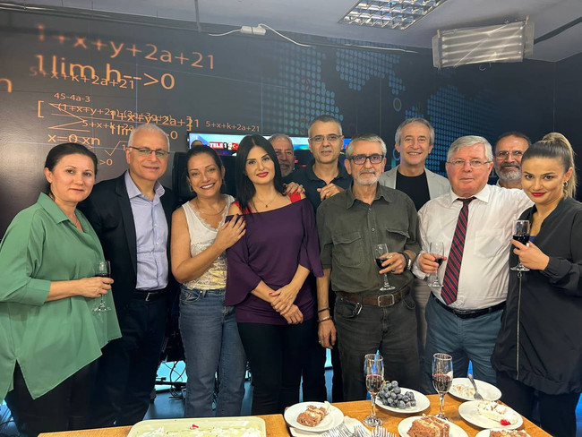 TELE1'de sürpriz ayrılık! Ünlü ekran yüzü veda etti! 6 yıldır görev yapıyordu - Resim : 2