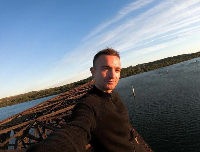 Ölüme meydan okuyan fenomenin feci sonu! Ölmeden saniyeler önce.... - Resim : 2