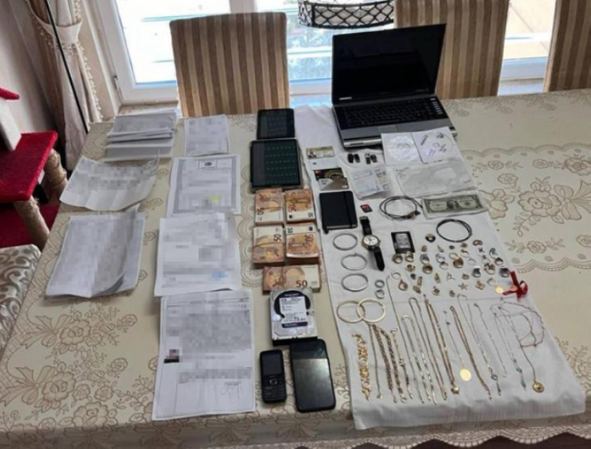 Çukur çetesi çökertildi! Örgüt elebaşı yakalandı - Resim : 1