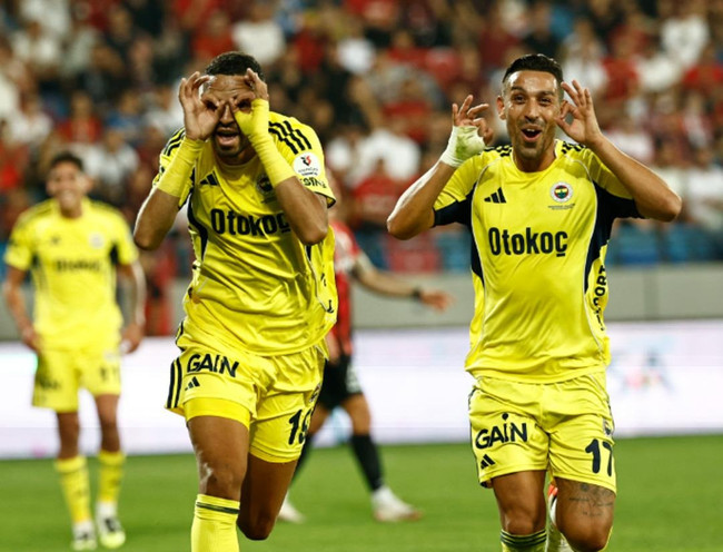 Deplasmanda Fenerbahçe rüzgarı: Gövde gösterisi yaptı! - Resim : 2