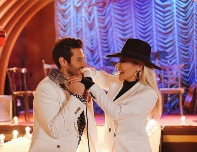 İrem Derici'yi ikinci kez aldatma iddialarına Cem Belevi'den yanıt: "Ben adam gibi severim" - Resim : 1