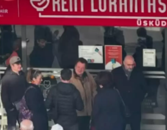 Vedat Milor kent lokantalarında yemek yedi! Tek tek yorumladı - Resim : 1