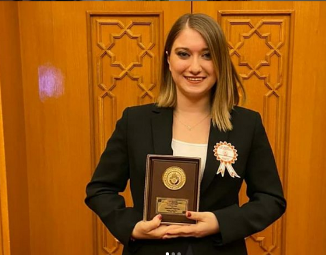 24 TV'de yaprak dökümü! Başarılı muhabir medya sektörüne veda etti - Resim : 4