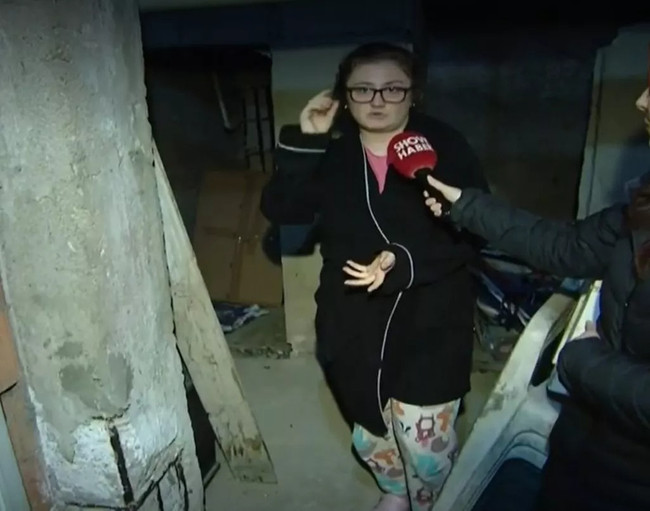 Görüntüler İstanbul'dan, sosyal medyada gündem oldu: '10 bin TL'lik tabut' - Resim : 1