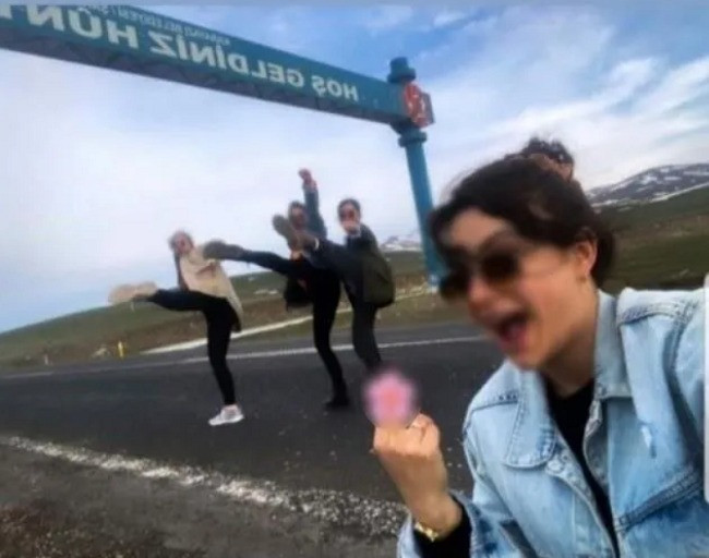 Sosyal medya fenomeni Ece Ronay'a ceza! Davada karar çıktı - Resim : 1