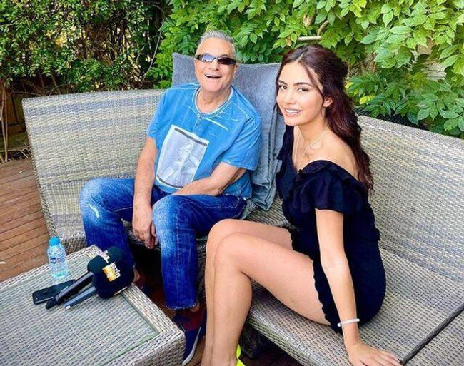 Ece Ronay Seren Serengil'e ateş püskürdü! ''Secdeye git alo!'' - Resim : 2