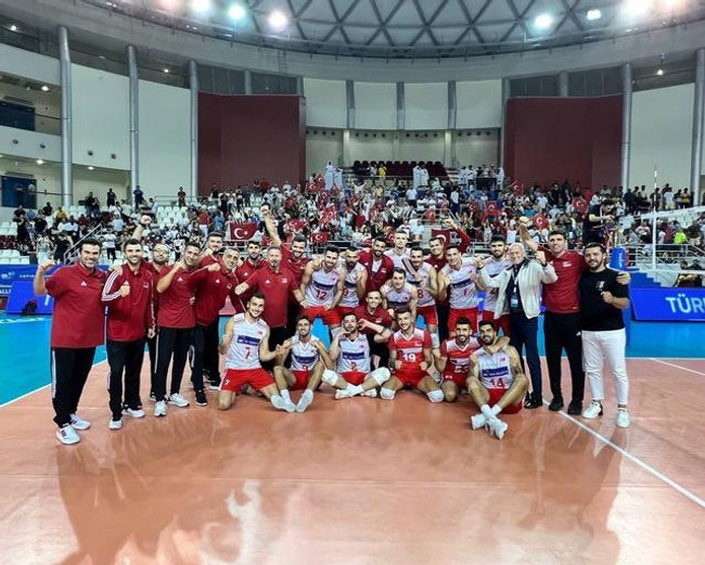 Filenin Efeleri, FIVB Challenger Kupası'nda finale yükseldi - Resim : 1