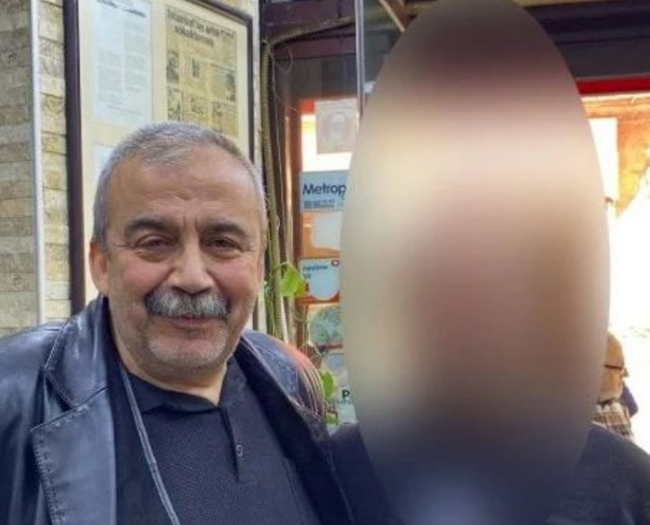 Sırrı Süreyya Önder'in son görüntülerine ulaşıldı! İşte kalp krizinden önce gittiği lokanta… - Resim : 2