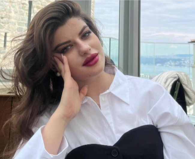 Ayşe Tokyaz cinayetinde korkunç detaylar! Evini kırmızıya boyamış! - Resim : 1