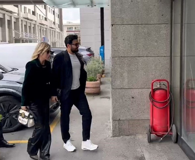 Ünlülerin tefecisi tutuklandı: Senetlerde ismi olan Seda Sayan ifade verdi - Resim : 1