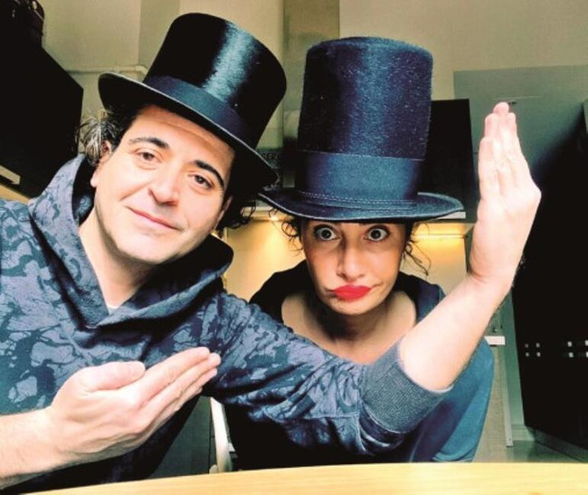 Hürriyet yazarının 'kafasında deli sorular': Sıla-Hazer Amani ayrılığında 'Yalın'ın etkisi var mı? - Resim : 1