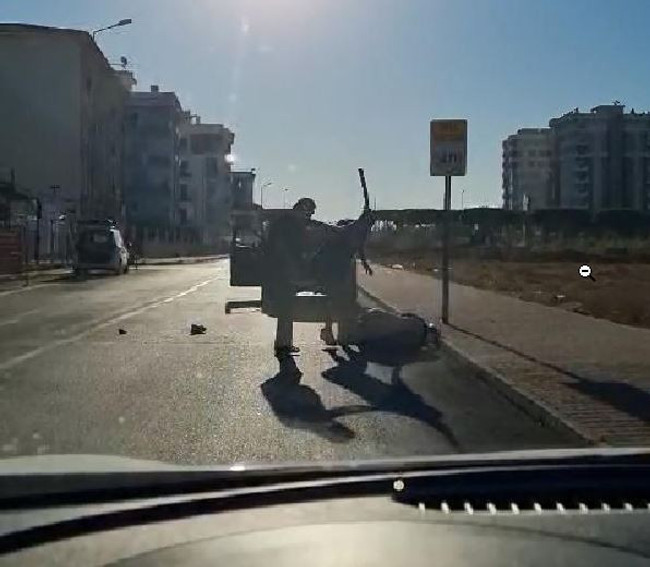 Survivor yarışmacısı, başcazgırı hastanelik etti! - Resim : 1