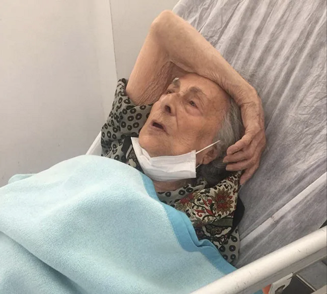 Ünlü sanatçı Bülent Ersoy'un acı günü! - Resim : 1