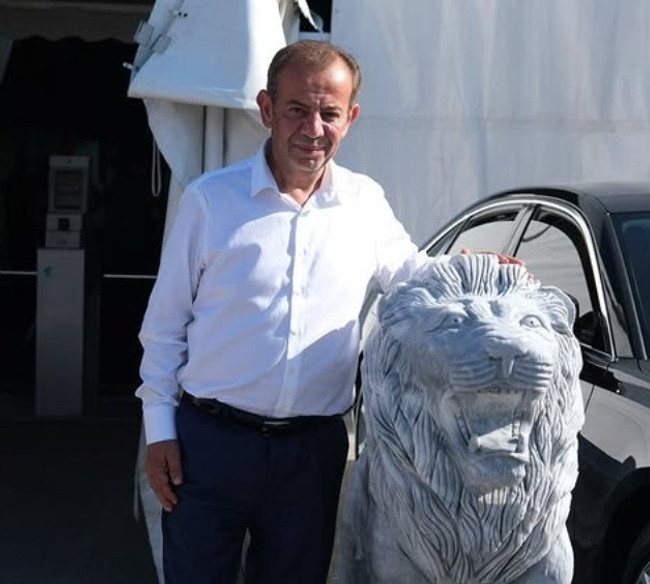 Ali Koç–Tanju Özcan arasında zehir zemberek sözler! Her kuşun eti yenmez ‘yalı çocuğu’ - Resim : 1