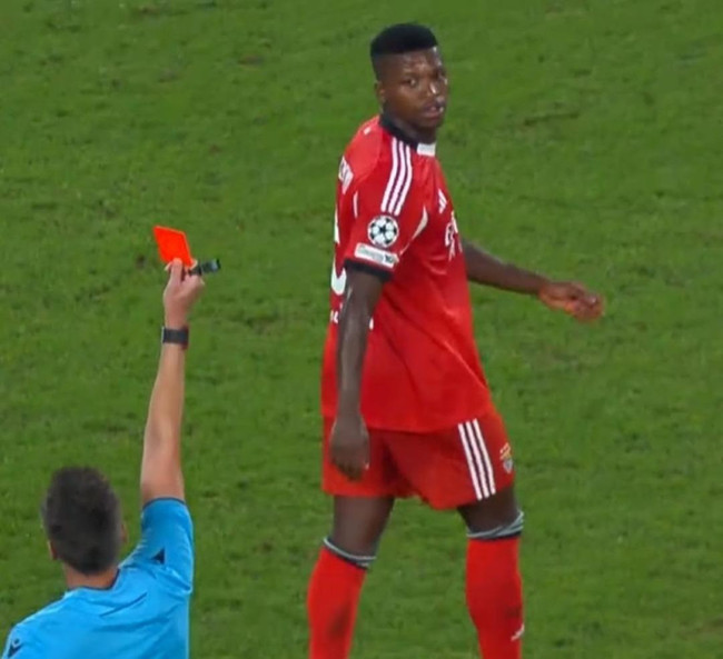 Kanarya, Benfica engelini geçemedi! - Resim : 2