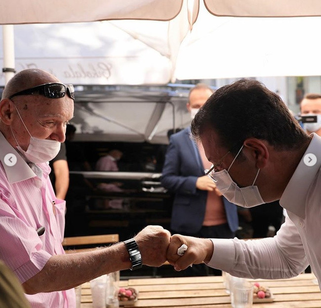 Ekrem İmamoğlu, hangi Sabah yazarı ile kahve içti? - Resim : 1