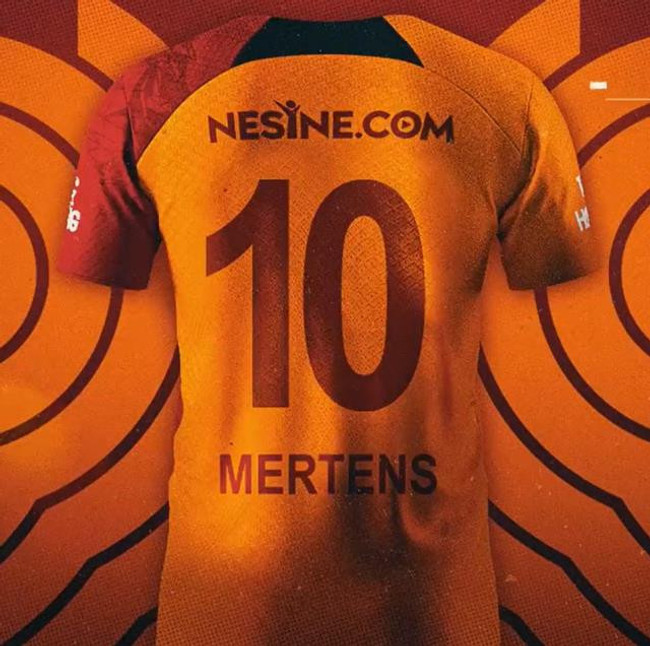Galatasaray'da 10 numaralı forma Dries Mertens'e verildi - Resim : 1