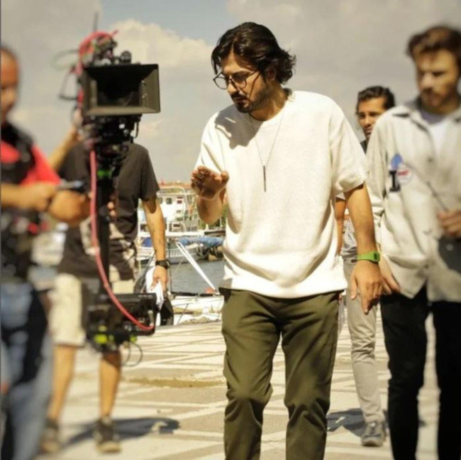 Hayat Bilgisi'nin ünlü oyuncusu Paşhan Yılmazel yönetmenliğe adım attı - Resim : 2