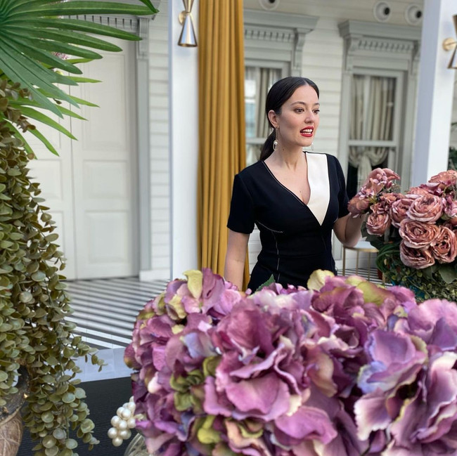 Pelin Akil, EDHO’ya veda etti! Yeni dizisi belli oldu - Resim : 2