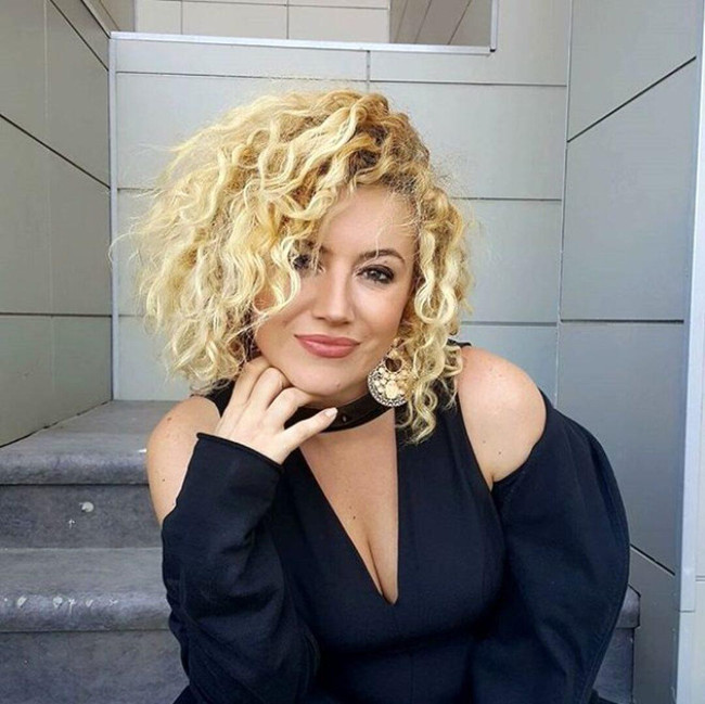 İstanbul’u terk edip çocuk sahibi oldu! İşte Arka Sokaklar’ın Pınar’ının son hali… - Resim : 1