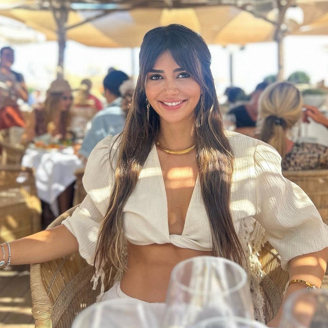 Selen Görgüzel'in kızı gündemde: Herkesi uyardı! "Elektronik sigara kullanımı..." - Resim : 4