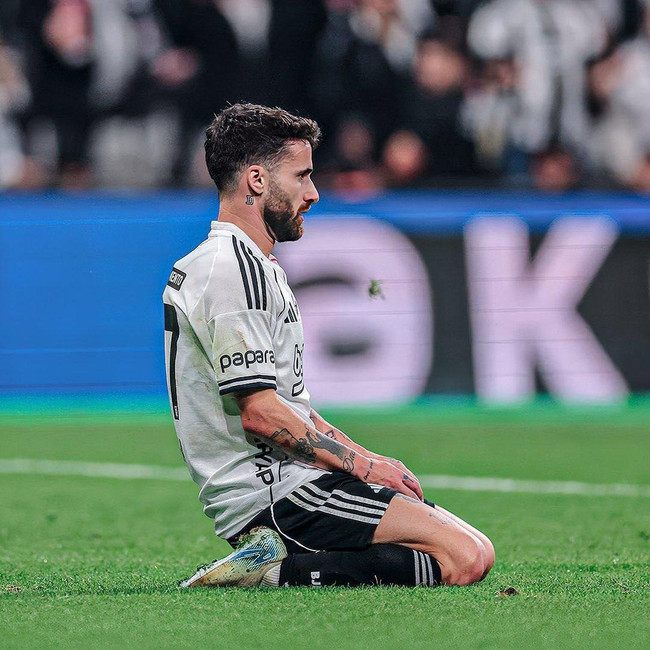 Rafa Silva ile Beşiktaş’ta ipler kopma noktasında! Futbolu bırakabilir - Resim : 1