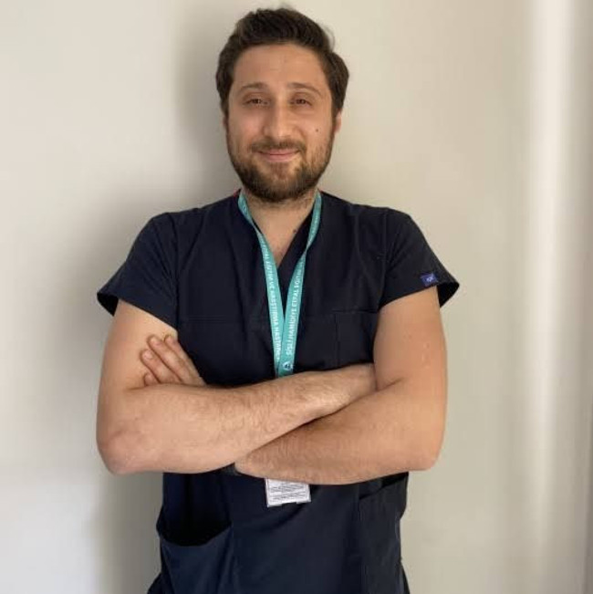 Skandal iddia! Doğum sırasında doktor halı sahada maçtaydı - Resim : 4