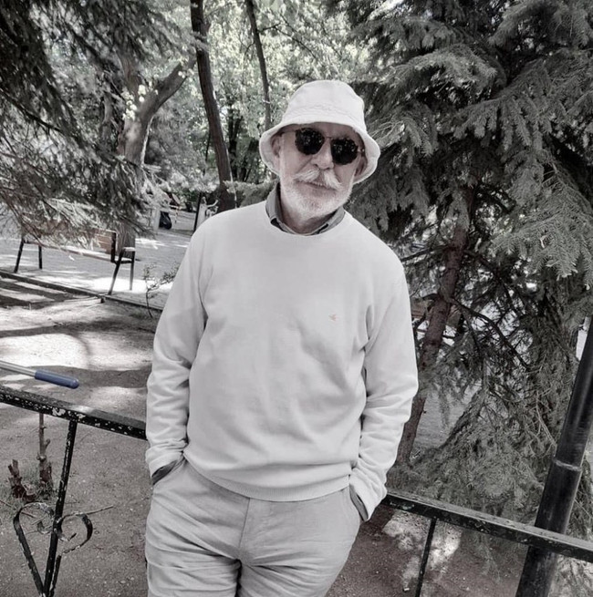 Prof. Dr. Naci Güçhan feci kazada yaşamını yitirdi - Resim : 1