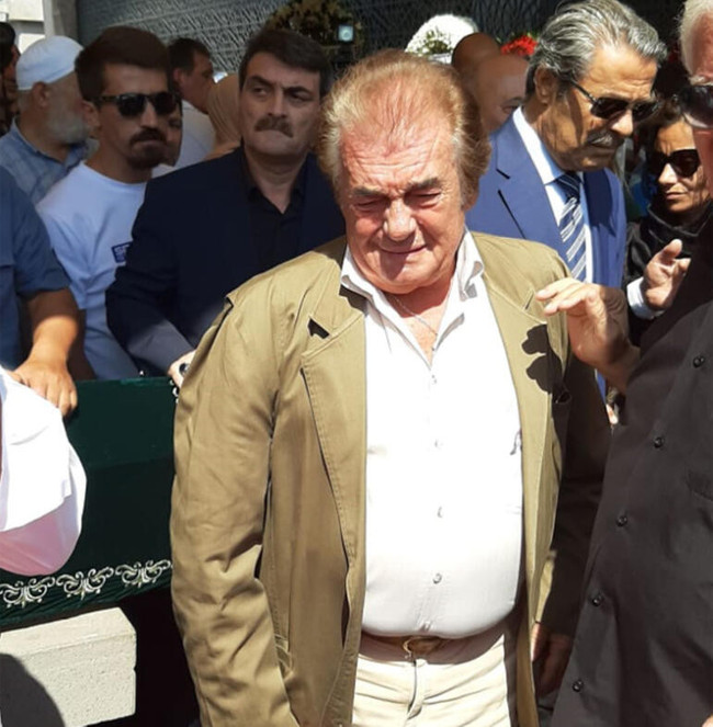 Usta oyuncu Süleyman Turan'a son görev - Resim : 3