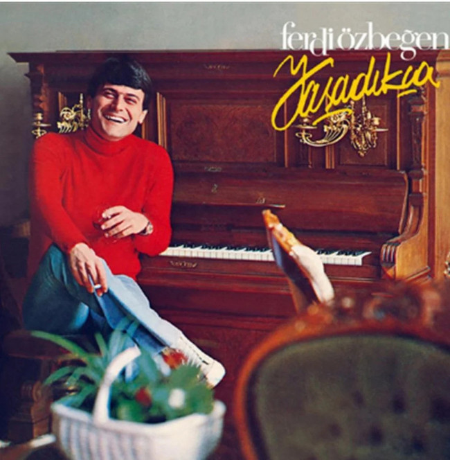 Onur Akay'dan yeni Suphiye Orancı iddiası: Büyük kızın babası rahmetli şarkıcı Ferdi Özbeğen - Resim : 1