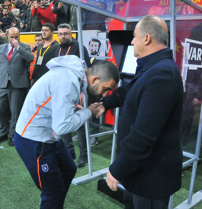Sürpriz buluşma! Arda Turan ve Fatih Terim buzları eritti! - Resim : 1