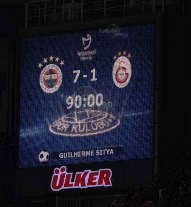 Fenerbahçe'den Galatasaray'a olay 7-1 göndermesi - Resim : 1