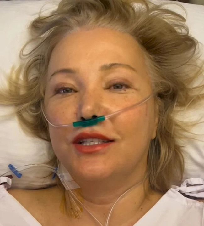 Berna Laçin ameliyat oldu: "Çok nadir gözüken bir vaka, bunu ders olarak da okutacağız" - Resim : 2