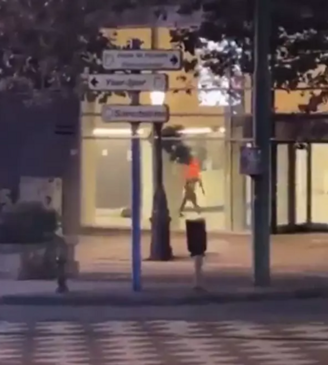 Brüksel'de silahlı saldırı! 2 İsveçli hayatını kaybetti - Resim : 1
