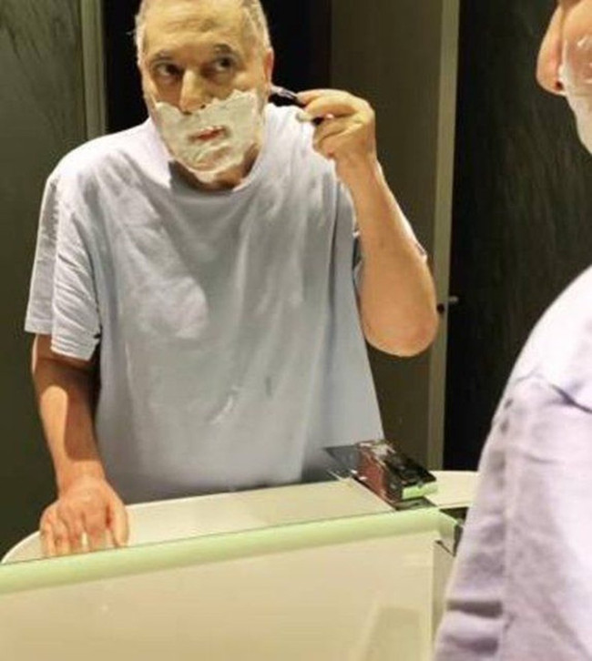 Mehmet Ali Erbil'den 2 yıl sonra bir ilk! Evinin banyosundan paylaştı... - Resim : 3