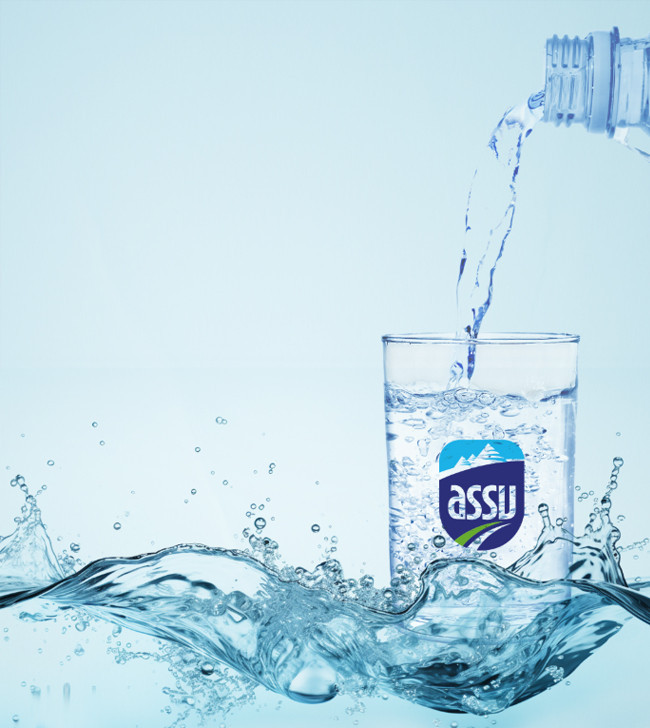 Bakan Uraloğlu ‘bedava su’ müjdelemişti! Uçaklarda verilen suyun sahibi AKP’li iş insanı çıktı - Resim : 1