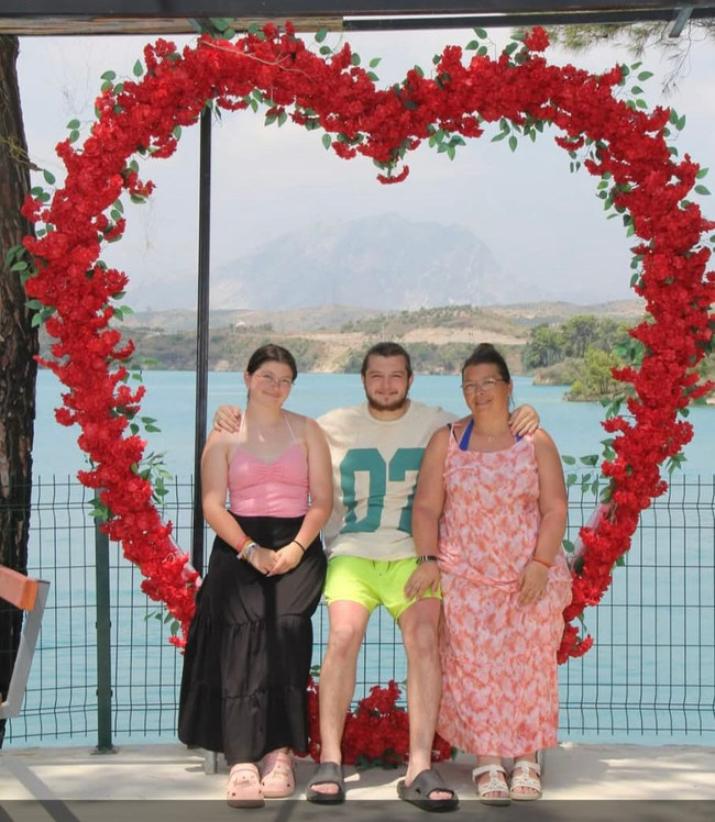 Bir gen&ccedil; yoğun bakımda! Aydın'da "Yan Baktın" kavgası kanlı bitti... - Resim : 2