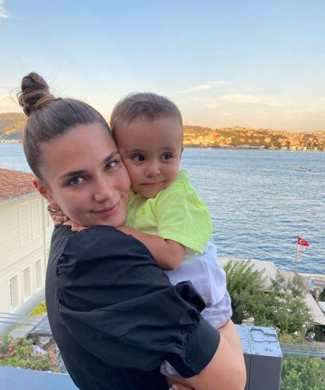 Alişan'ın eşi Buse Varol'a büyük şok! Neye uğradığını şaşırdı... - Resim : 1